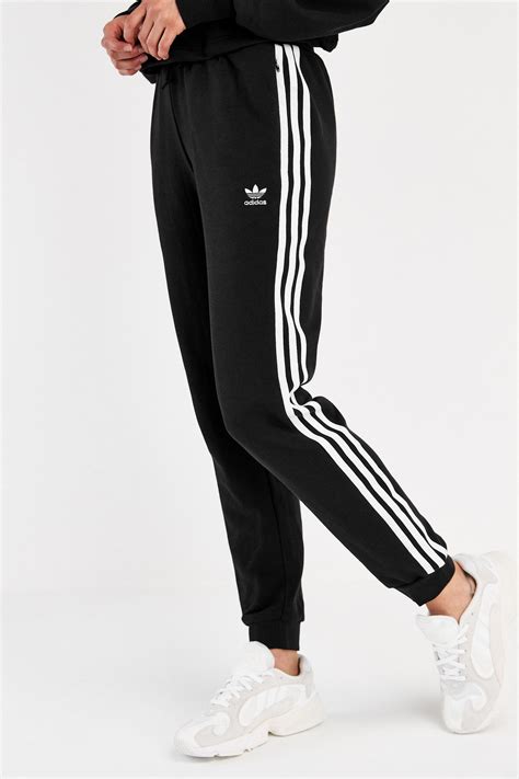 nieuwste adidas sweatpak|adidas Joggers & adidas Sweatpants .